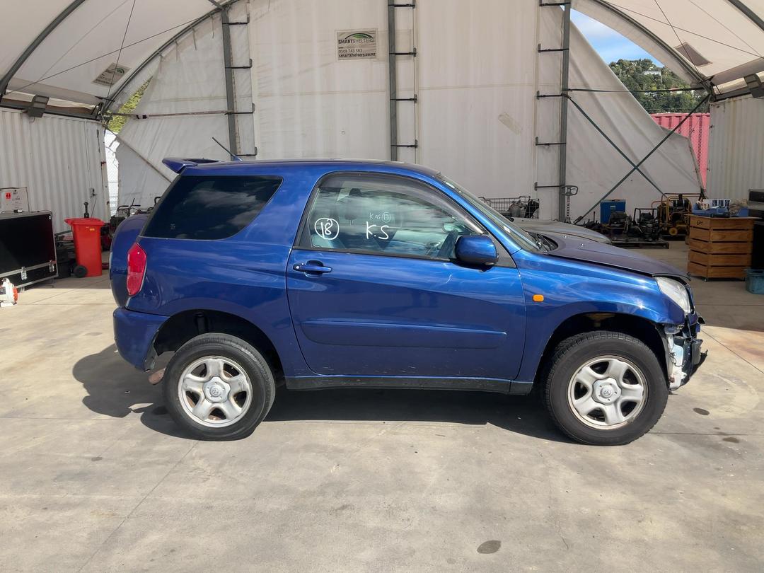 Photo '8' of Toyota Rav4 L