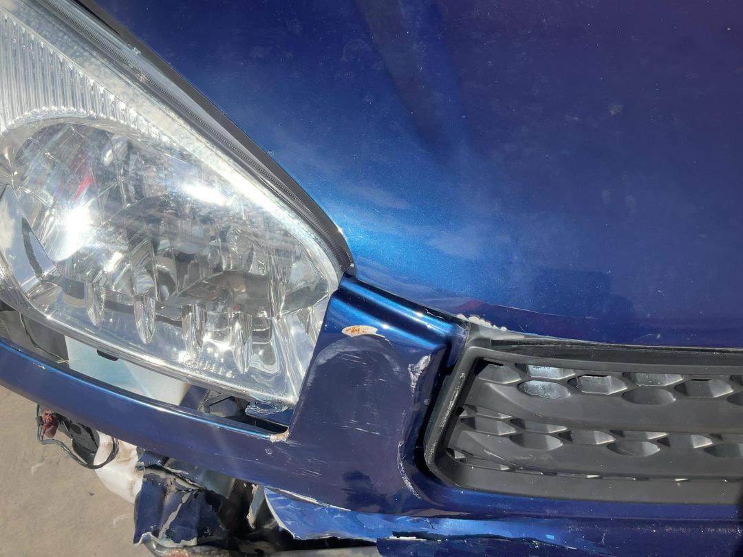 Photo '9' of Toyota Rav4 L