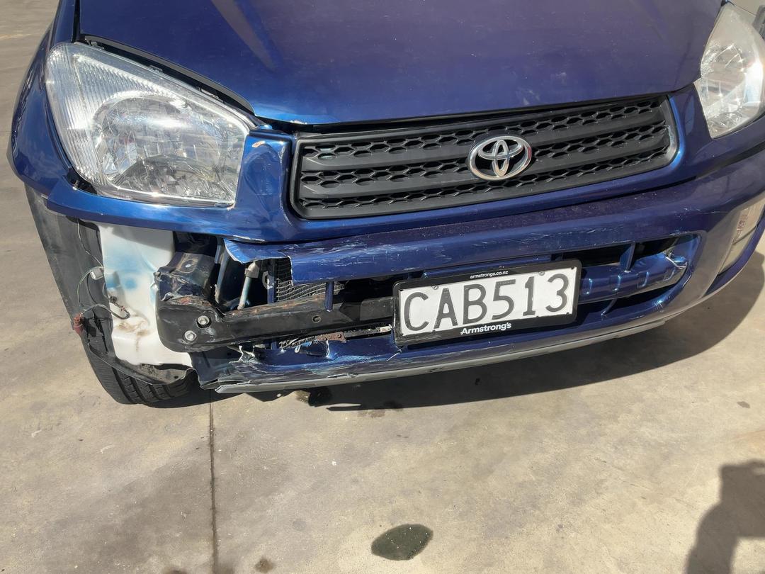 Photo '10' of Toyota Rav4 L