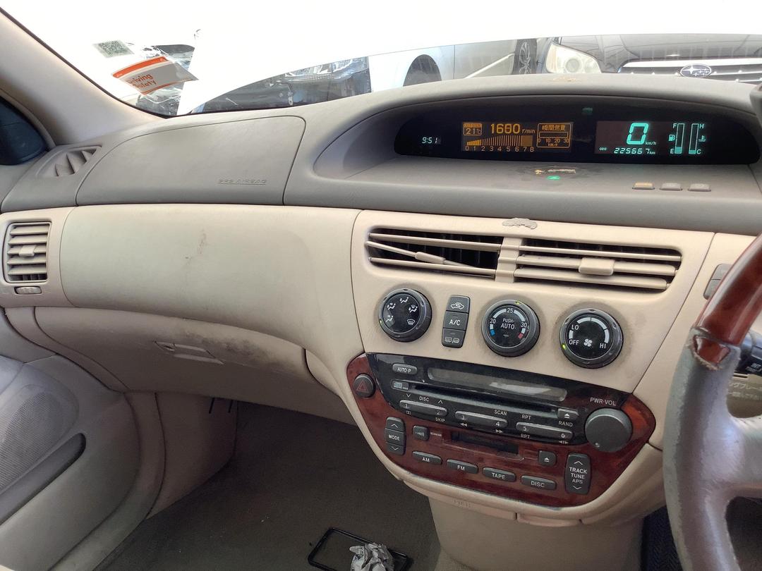 Photo '15' of Toyota Vista