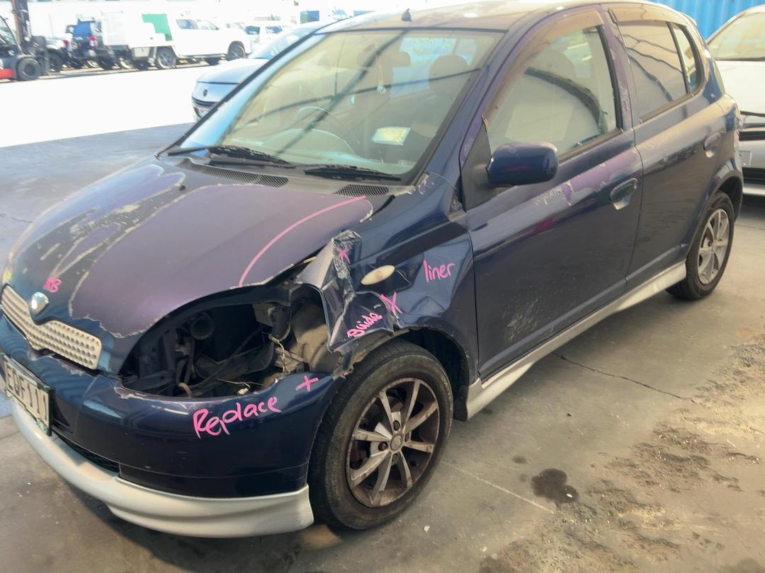 Photo '3' of Toyota Vitz