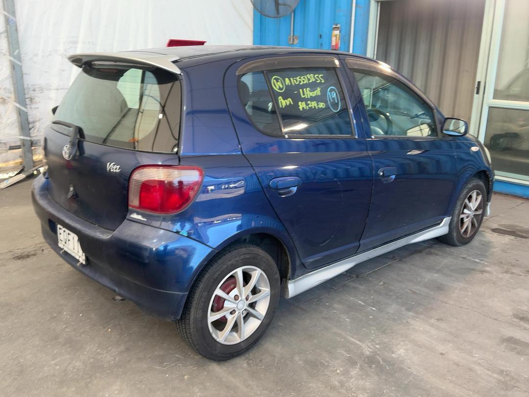 Photo '5' of Toyota Vitz