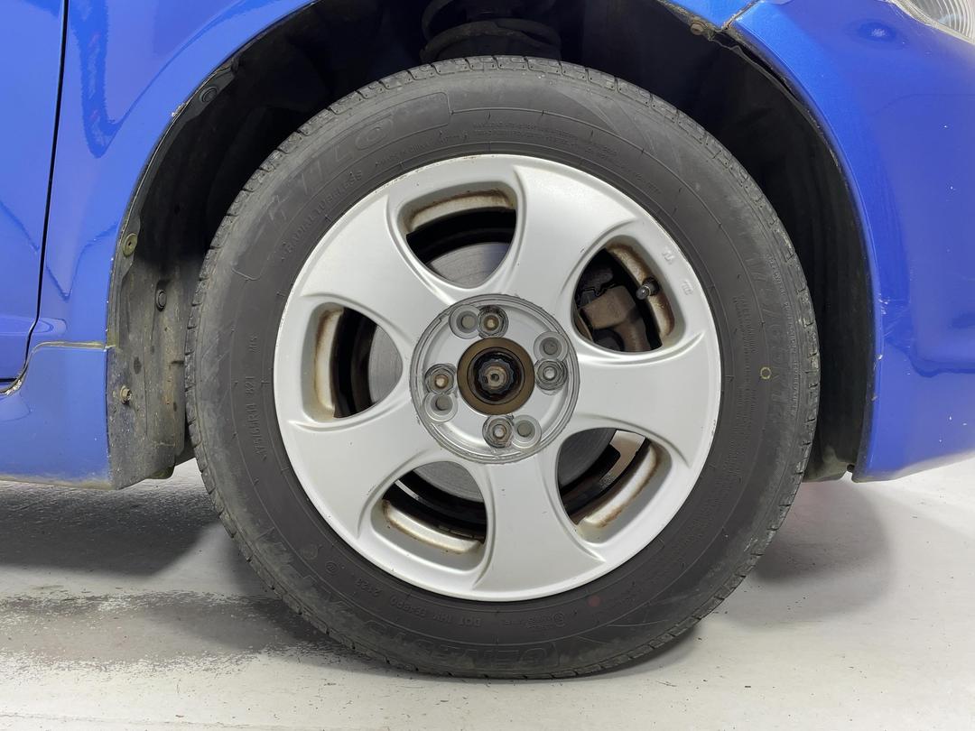Photo '2' of Toyota Vitz Photo '2' of Toyota Vitz