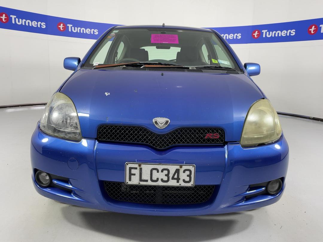 Photo '3' of Toyota Vitz Photo '3' of Toyota Vitz