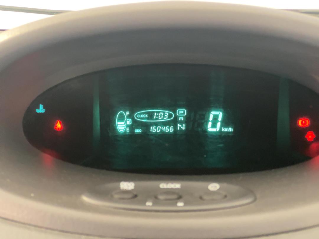 Photo '21' of Toyota Vitz