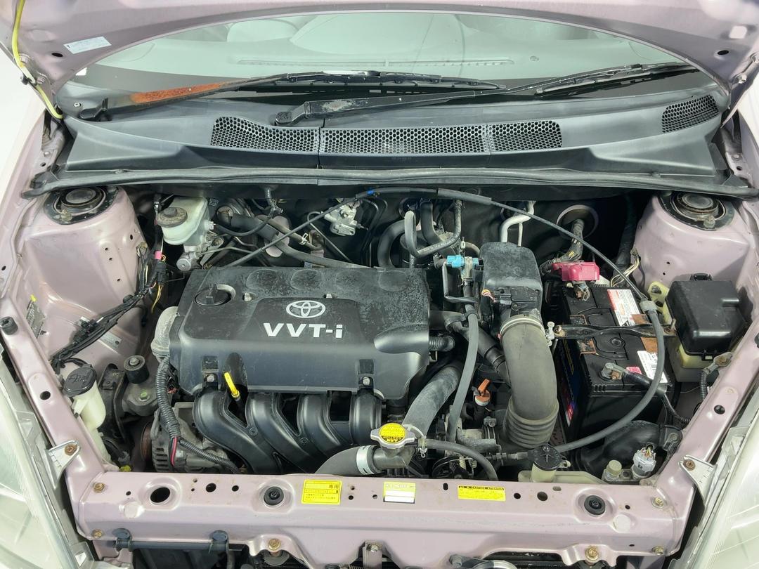 Photo '13' of Toyota Vitz
