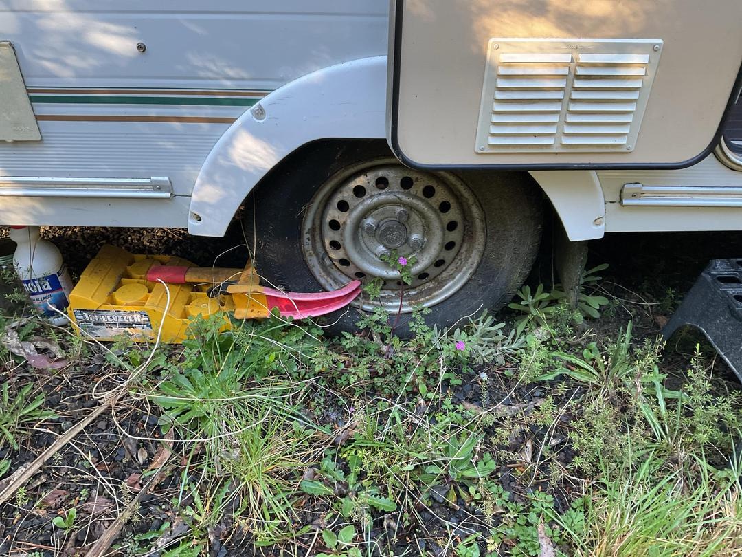 Photo '7' of Caravan Lunar Clubman Caravan - Single