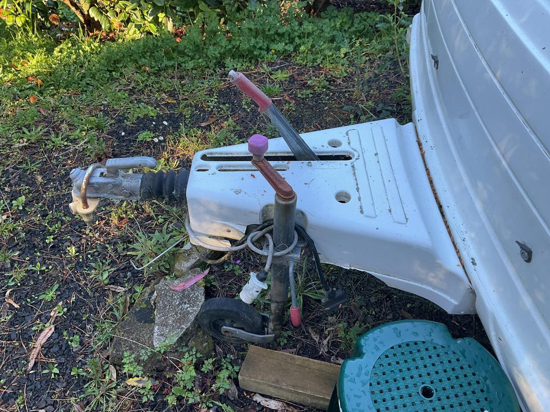 Photo '9' of Caravan Lunar Clubman Caravan - Single