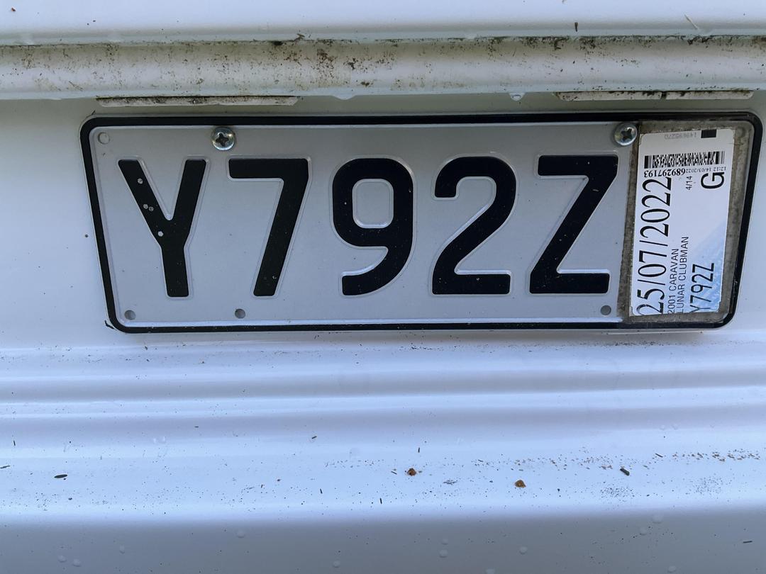 Photo '34' of Caravan Lunar Clubman Caravan - Single