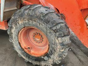 Photo '32' of Hitachi LX70-5 Wheel Loader