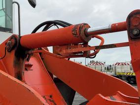 Photo '38' of Hitachi LX70-5 Wheel Loader
