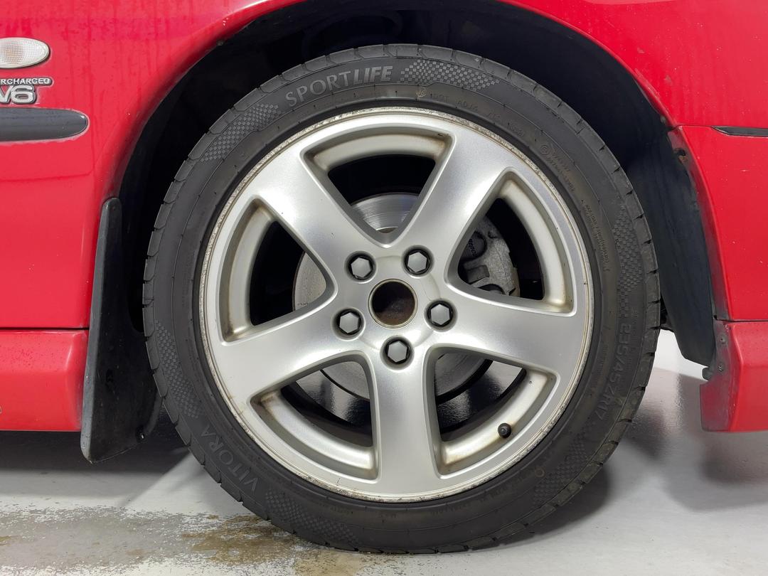 Photo '9' of Holden Commodore