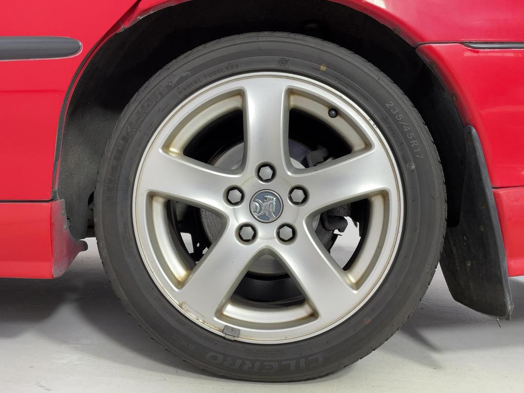 Photo '11' of Holden Commodore