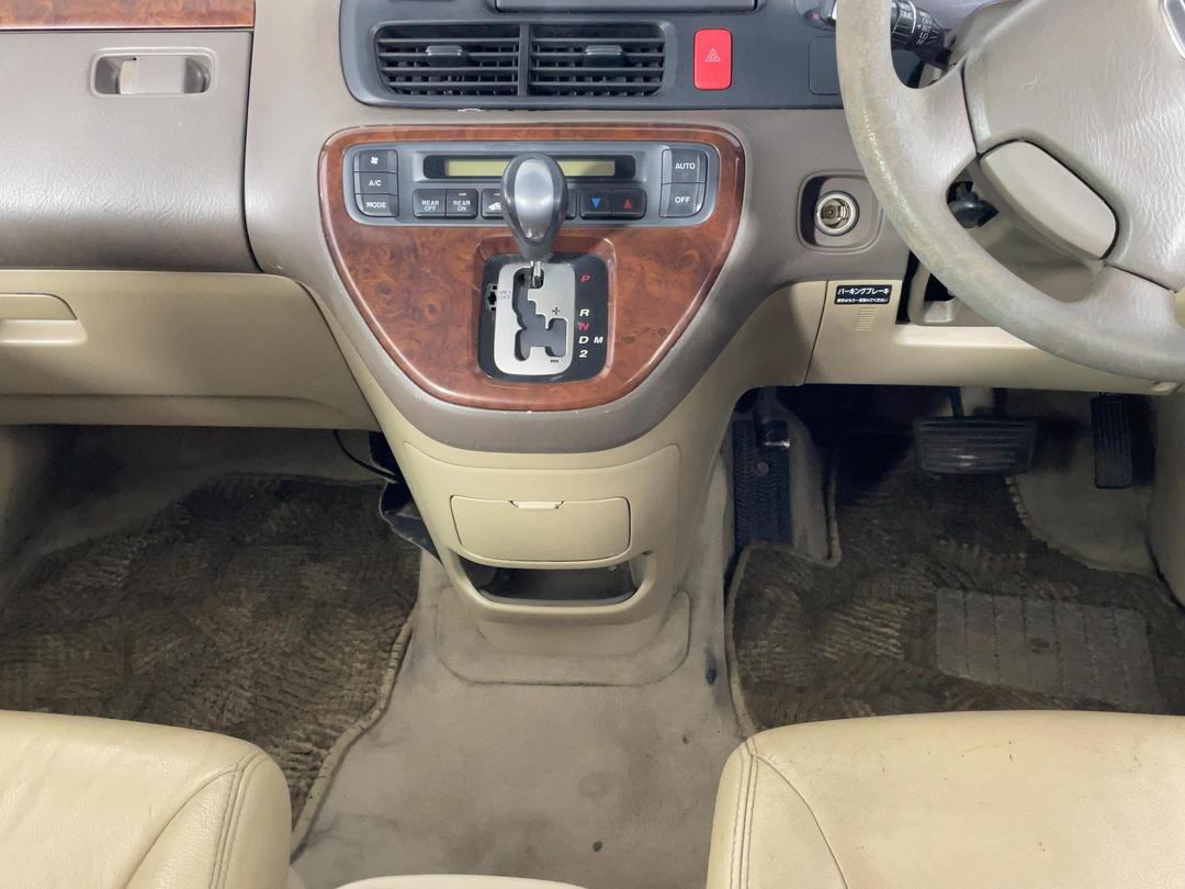 Photo '18' of Honda Odyssey