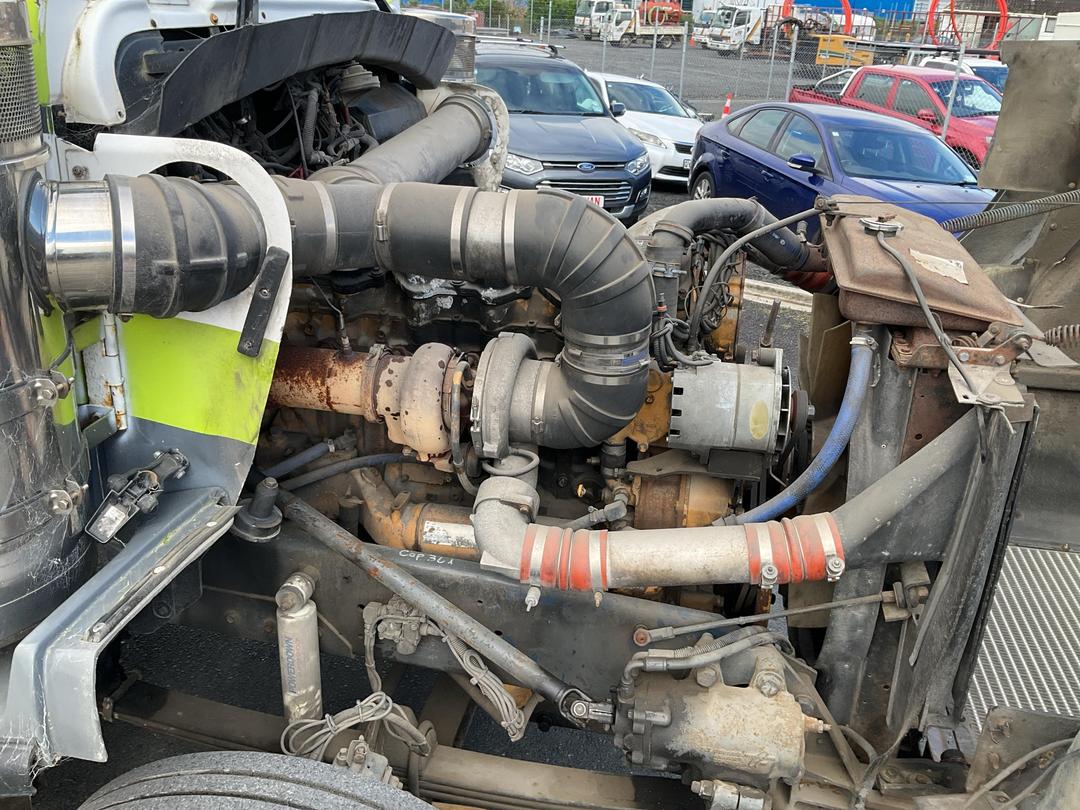 Photo '24' of Kenworth T800 Tractor Unit