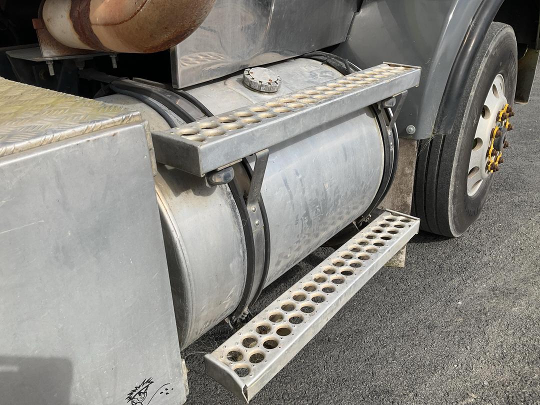 Photo '31' of Kenworth T800 Tractor Unit