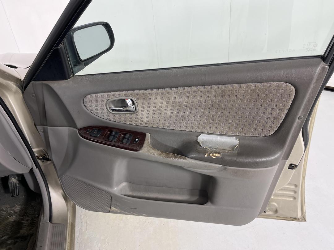 Photo '15' of Mazda 626