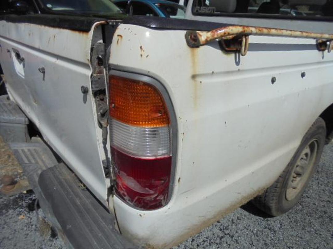 Photo '11' of Mazda Bounty DBL CAB W/S TD Photo '11' of Mazda Bounty DBL CAB W/S TD