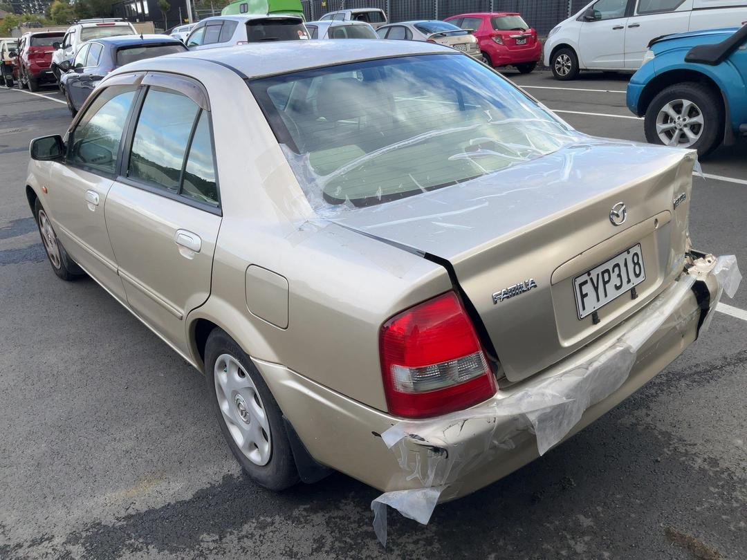 Photo '3' of Mazda Familia