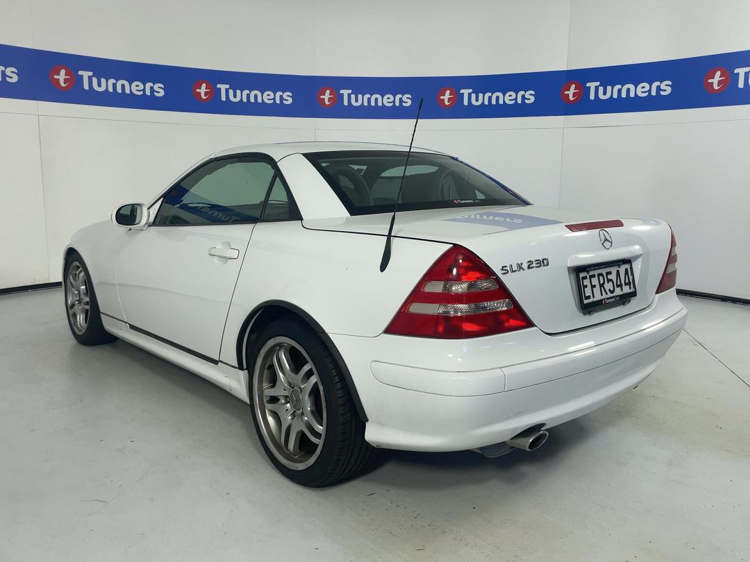 Photo '4' of Mercedes-Benz SLK 320 Photo '4' of Mercedes-Benz SLK 320