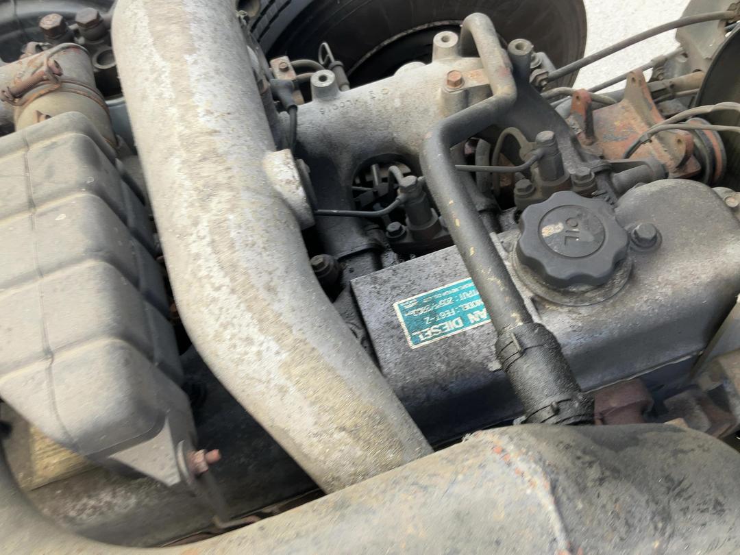 Photo '37' of Nissan Diesel MK205 Chiller