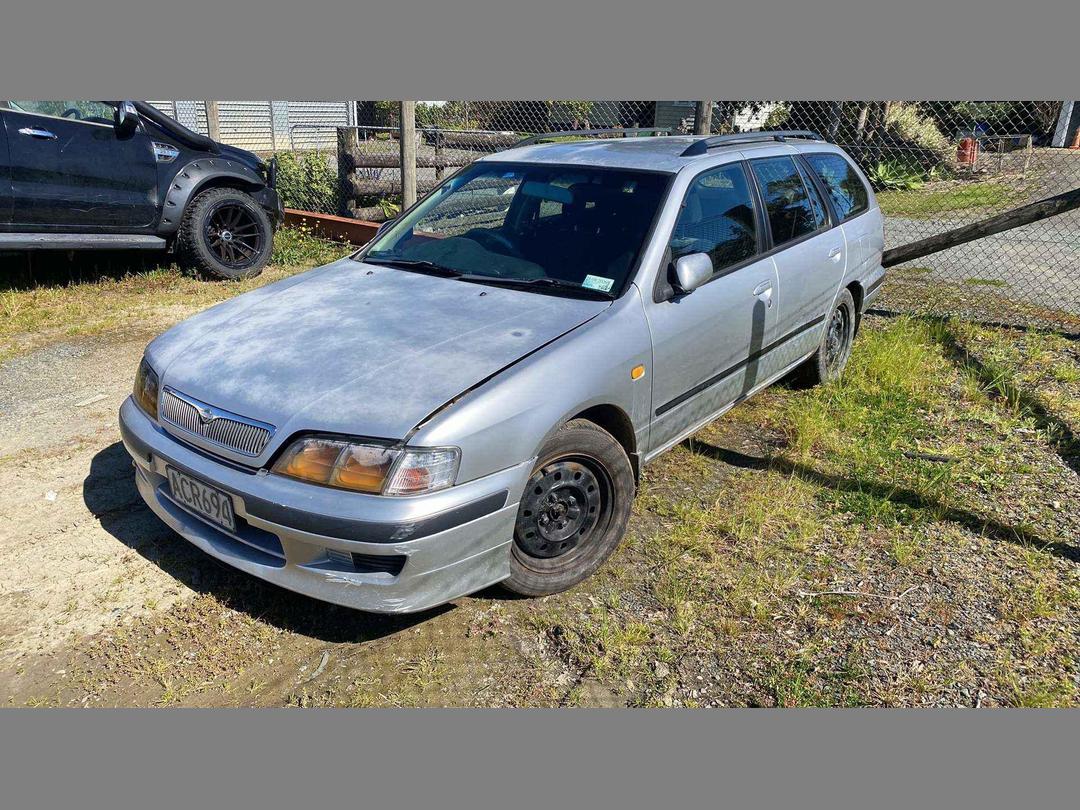 Photo '28' of Nissan Primera 2.0L 5DR WGN 4A Photo '28' of Nissan Primera 2.0L 5DR WGN 4A