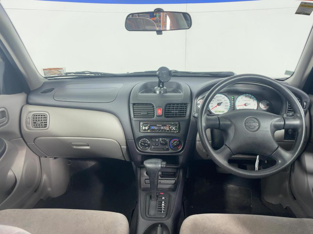 Photo '15' of Nissan Pulsar LS I Photo '15' of Nissan Pulsar LS I