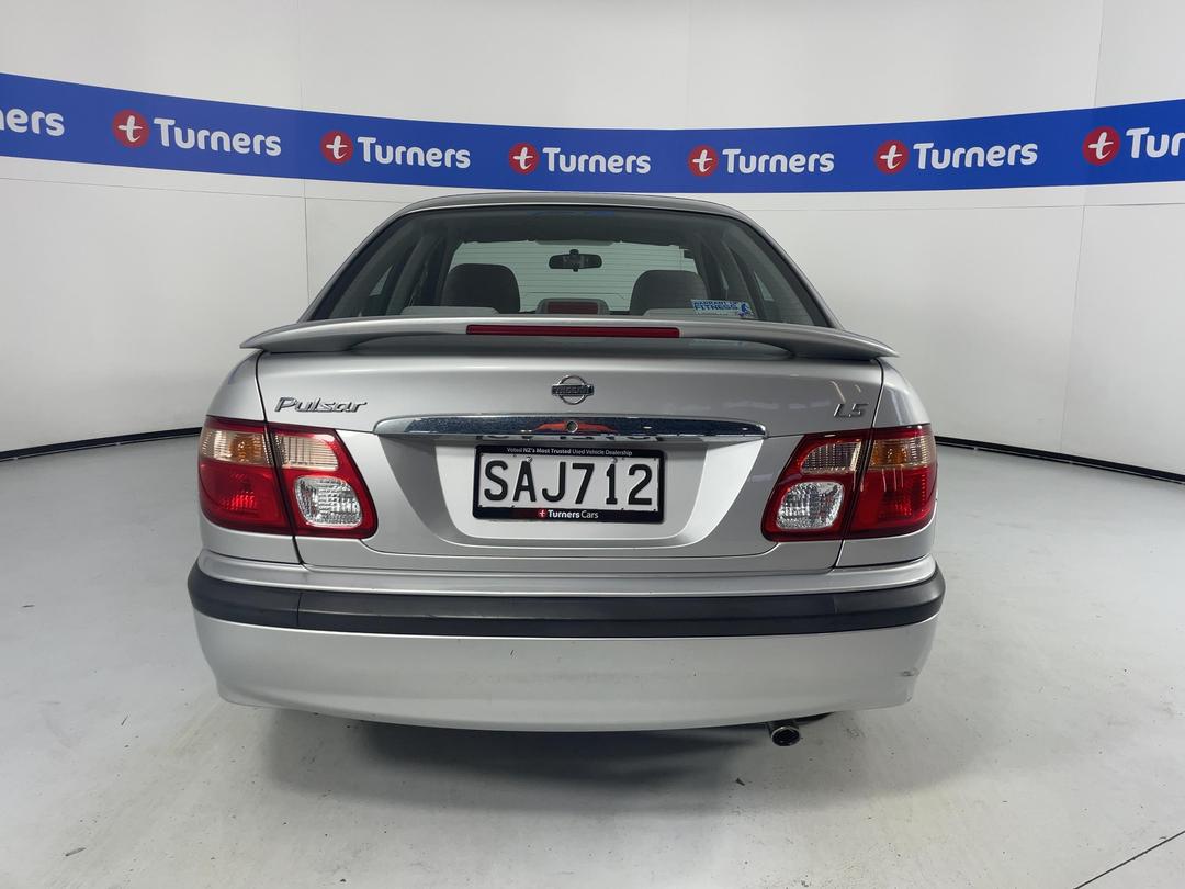 Photo '5' of Nissan Pulsar LS I Photo '5' of Nissan Pulsar LS I