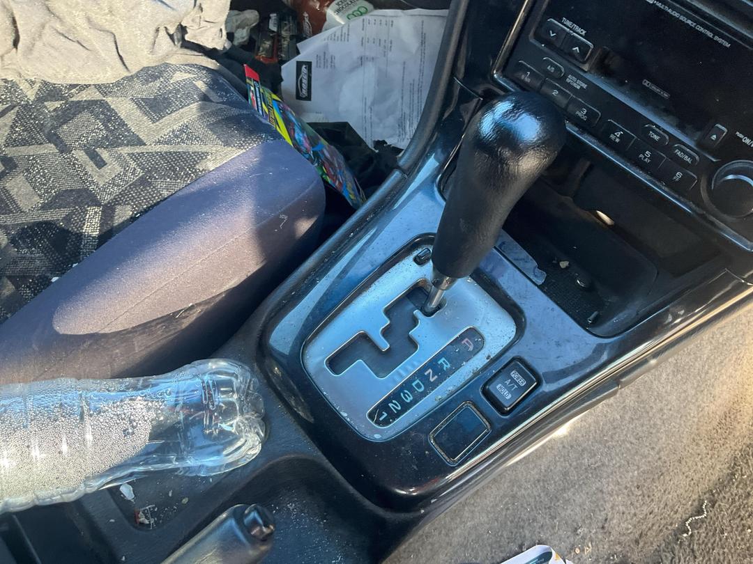 Photo '14' of Subaru Legacy