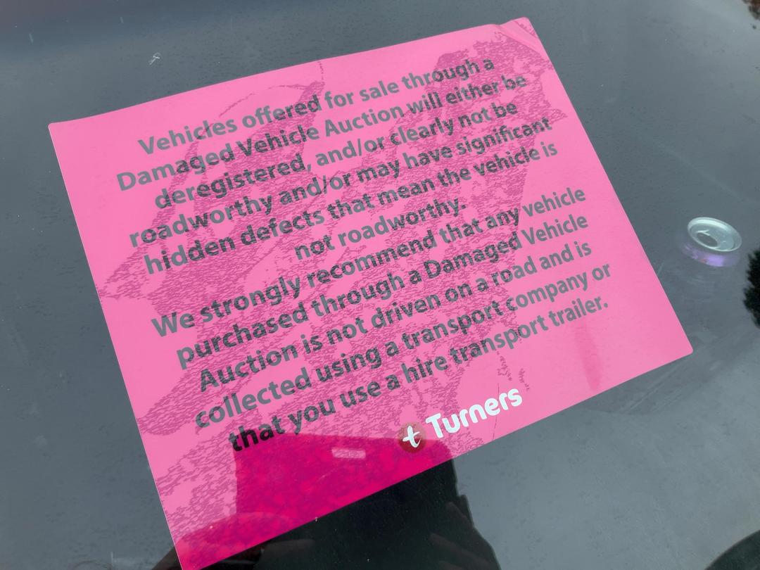 Photo '17' of Subaru Legacy