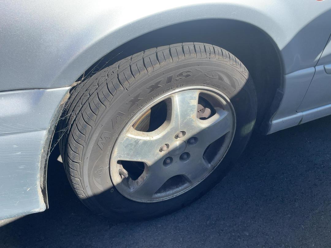 Photo '8' of Subaru Legacy Photo '8' of Subaru Legacy