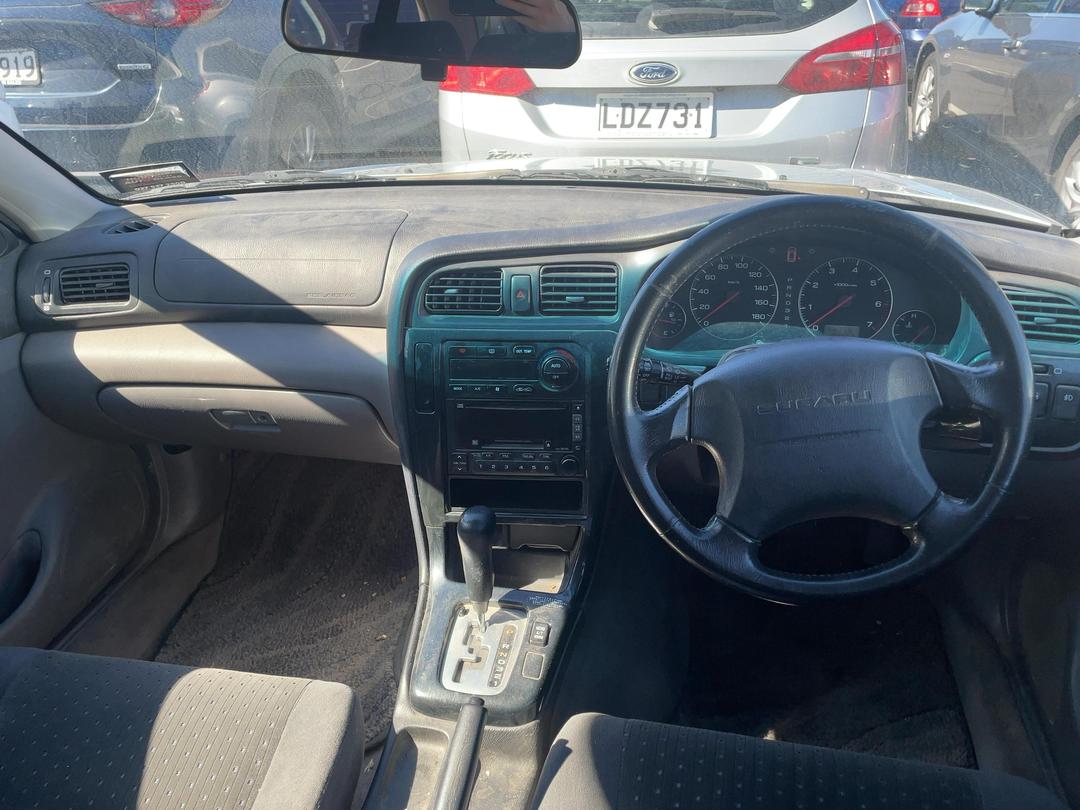 Photo '15' of Subaru Legacy Photo '15' of Subaru Legacy