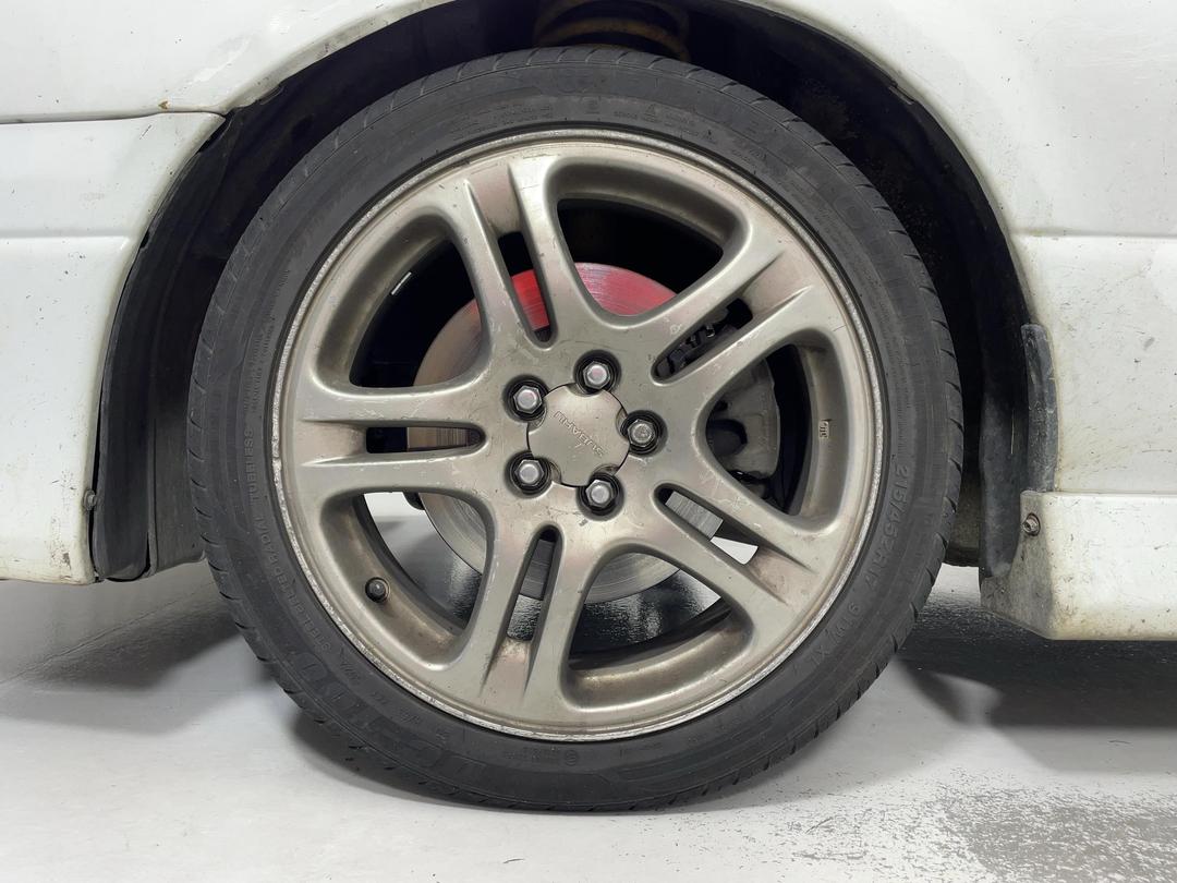 Photo '8' of Subaru Legacy Photo '8' of Subaru Legacy