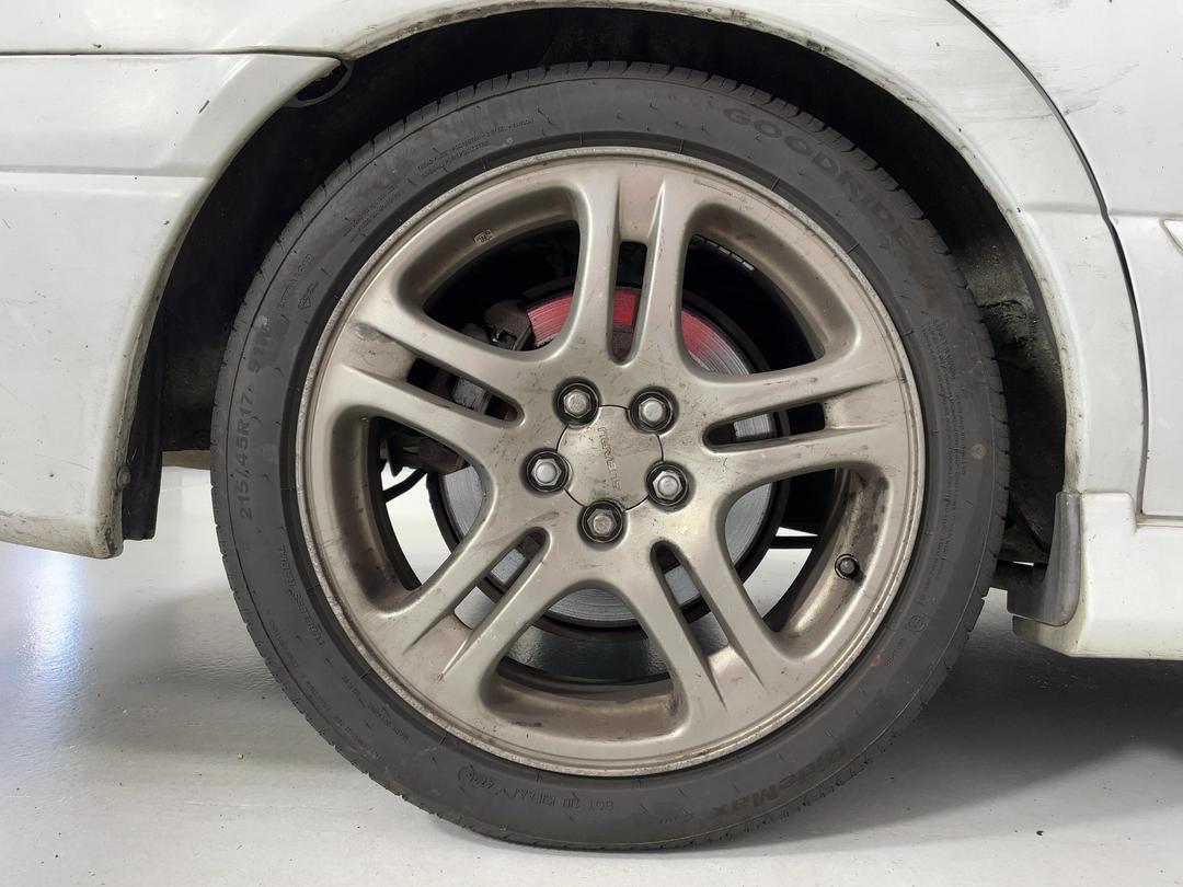 Photo '10' of Subaru Legacy Photo '10' of Subaru Legacy