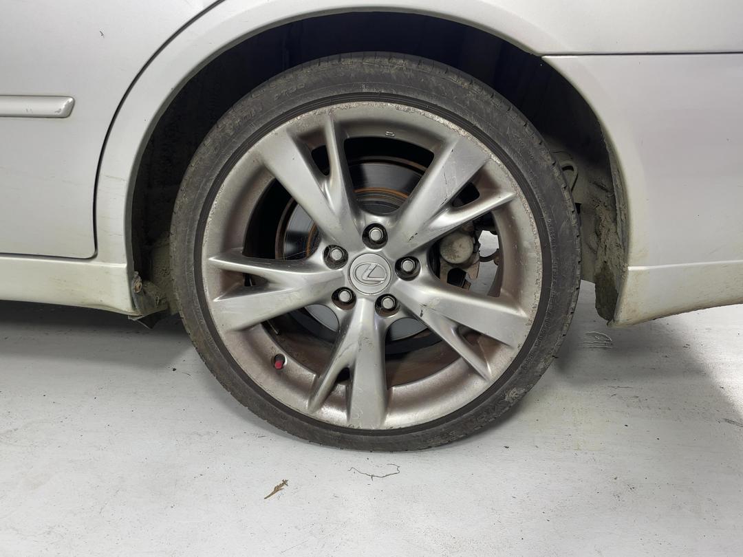 Photo '9' of Toyota Altezza Gita Photo '9' of Toyota Altezza Gita