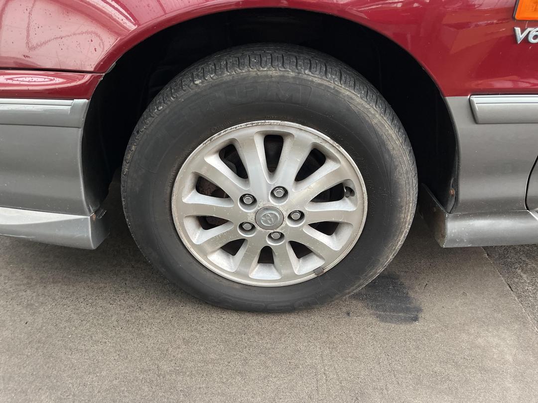 Photo '8' of Toyota Avalon Grande