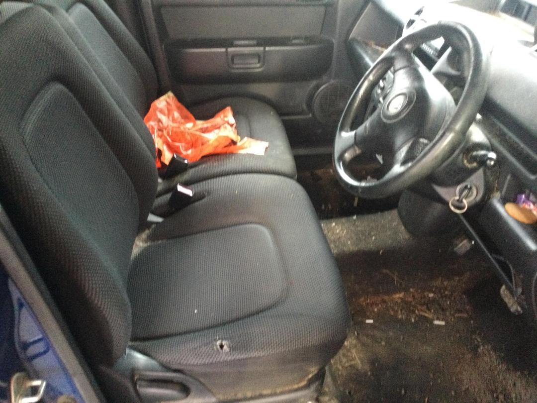 Photo '18' of Toyota BB