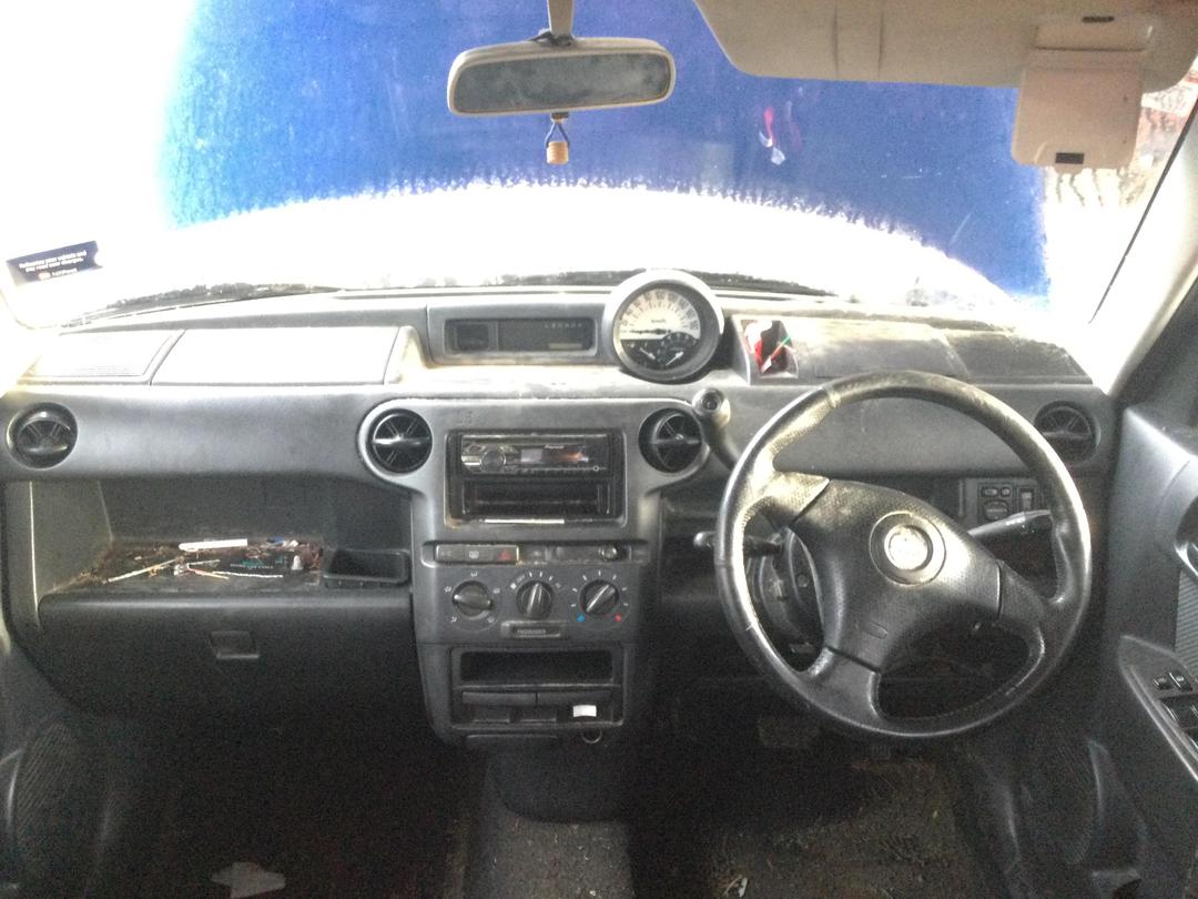 Photo '19' of Toyota BB