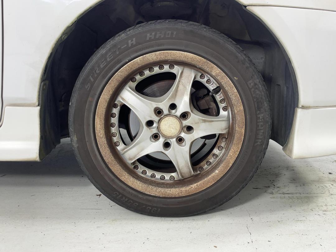 Photo '7' of Toyota Corolla Runx