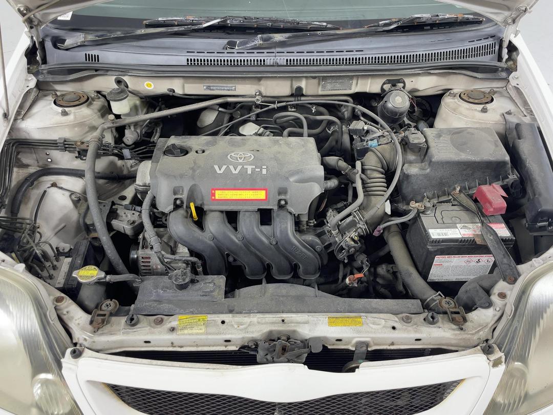 Photo '11' of Toyota Corolla Runx