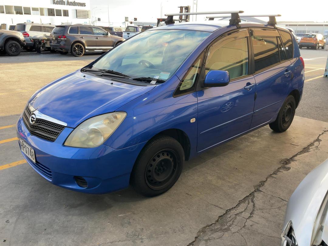 Photo '6' of Toyota Corolla Spacio