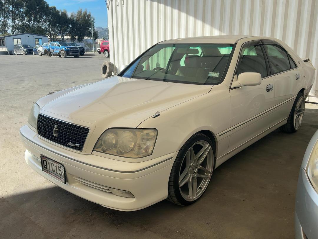 Photo '2' of Toyota Crown Photo '2' of Toyota Crown