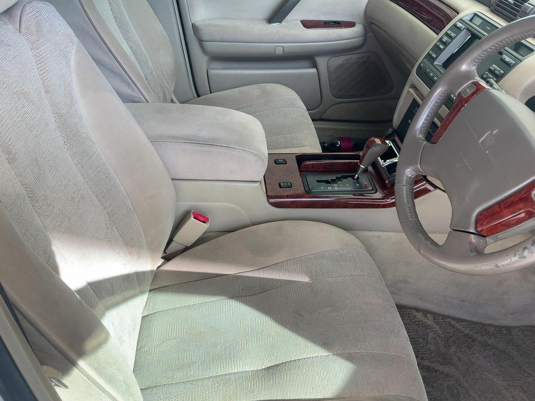 Photo '12' of Toyota Crown Photo '12' of Toyota Crown