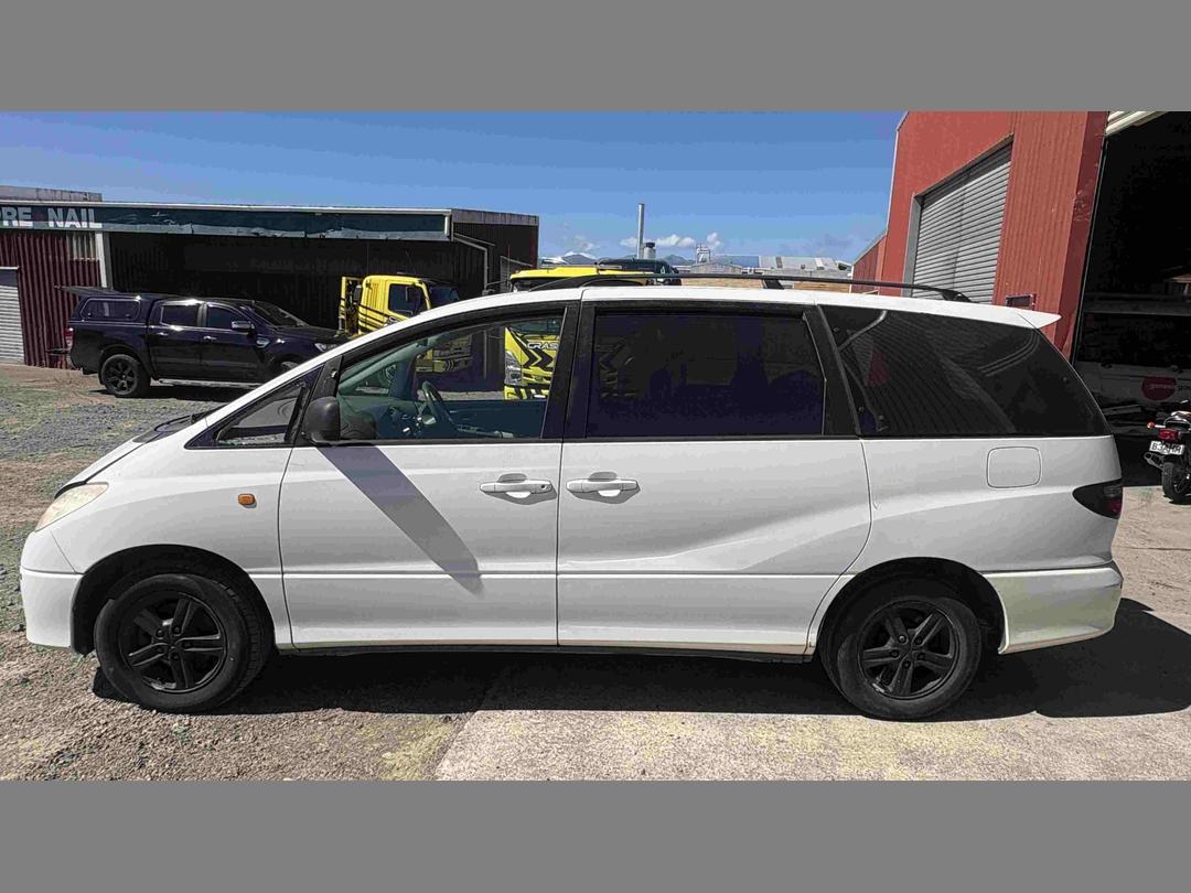 Photo '5' of Toyota Estima T