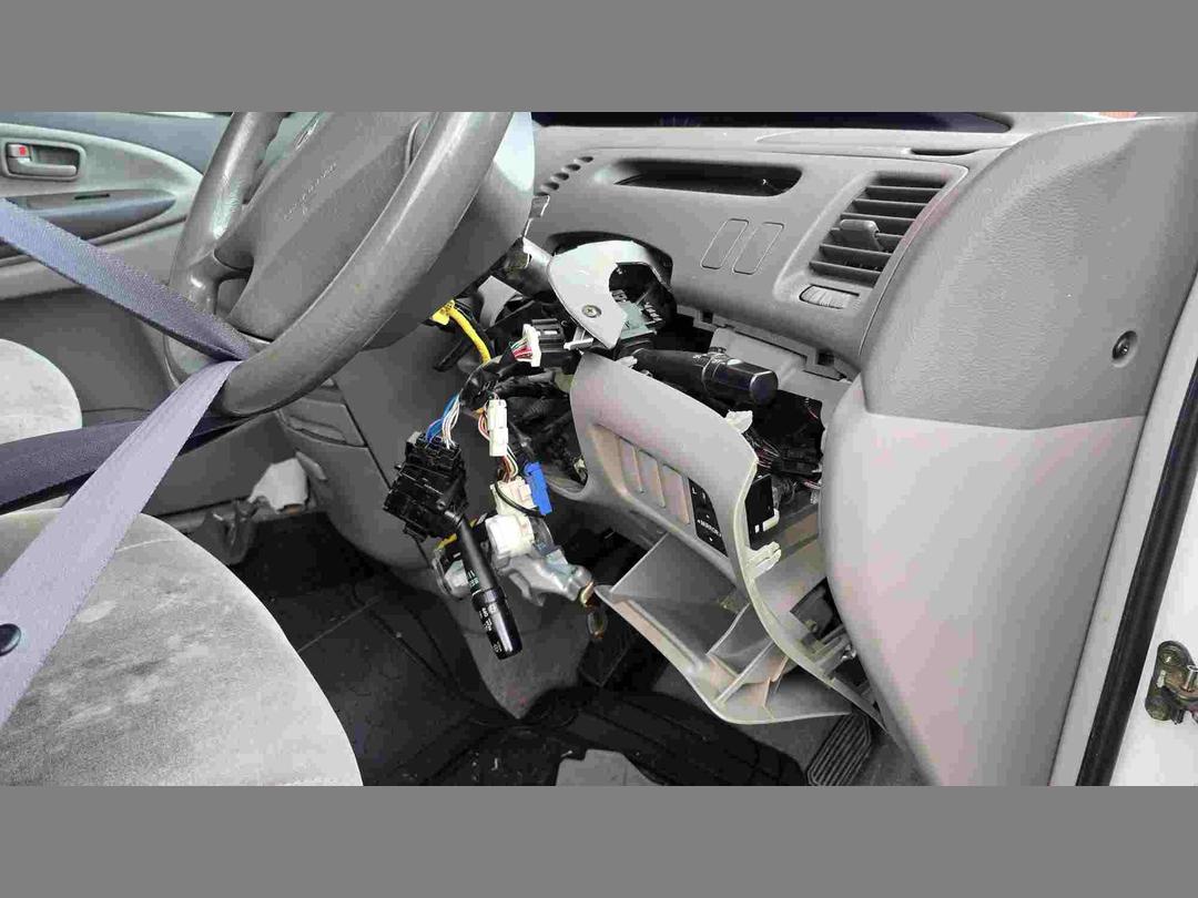 Photo '20' of Toyota Estima T