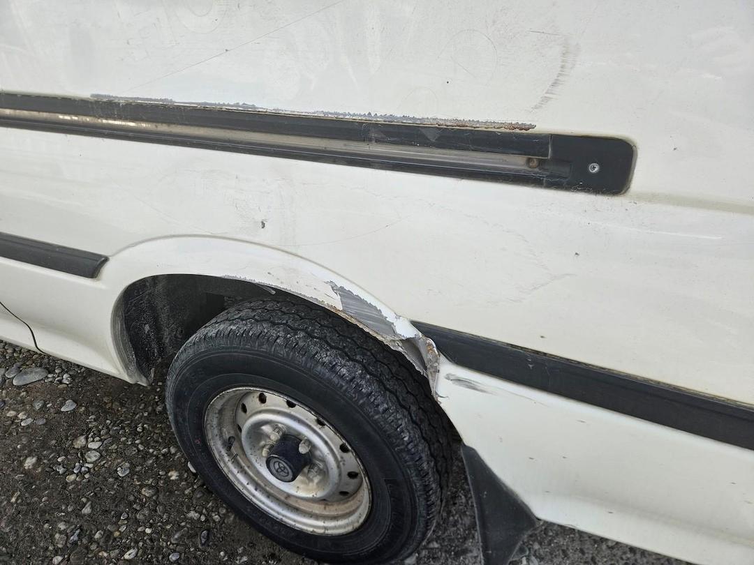 Photo '8' of Toyota Hiace ZL Photo '8' of Toyota Hiace ZL
