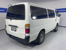 Photo '7' of Toyota Hiace