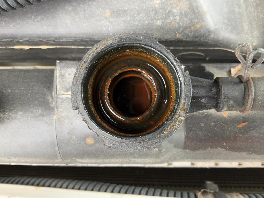 Photo '18' of Toyota Hilux