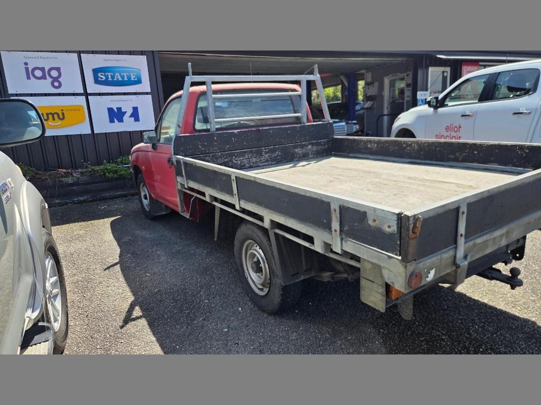 Photo '17' of Toyota Hilux S/C C/C