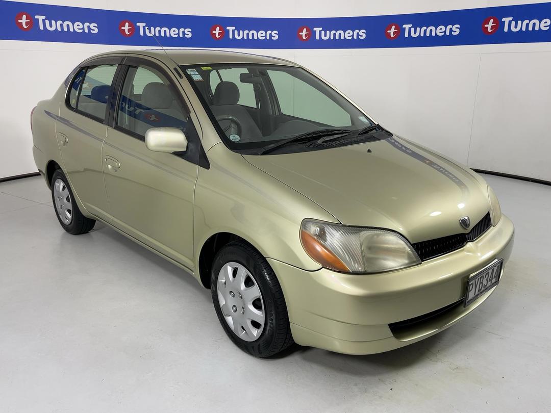 Photo '1' of Toyota Platz